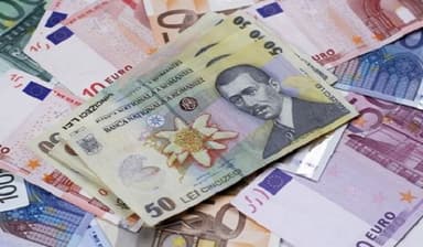  Ce spun experții economici despre viitorul monedei românești?