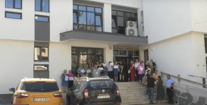 Angajații se revolta împotriva măsurilor de austeritate guvernamentale