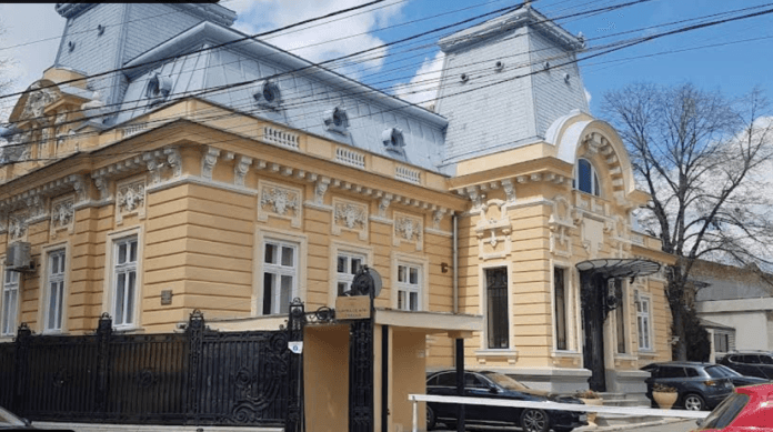 Contestații Repetate și Decizii Contestabile la Curtea de Apel Craiova