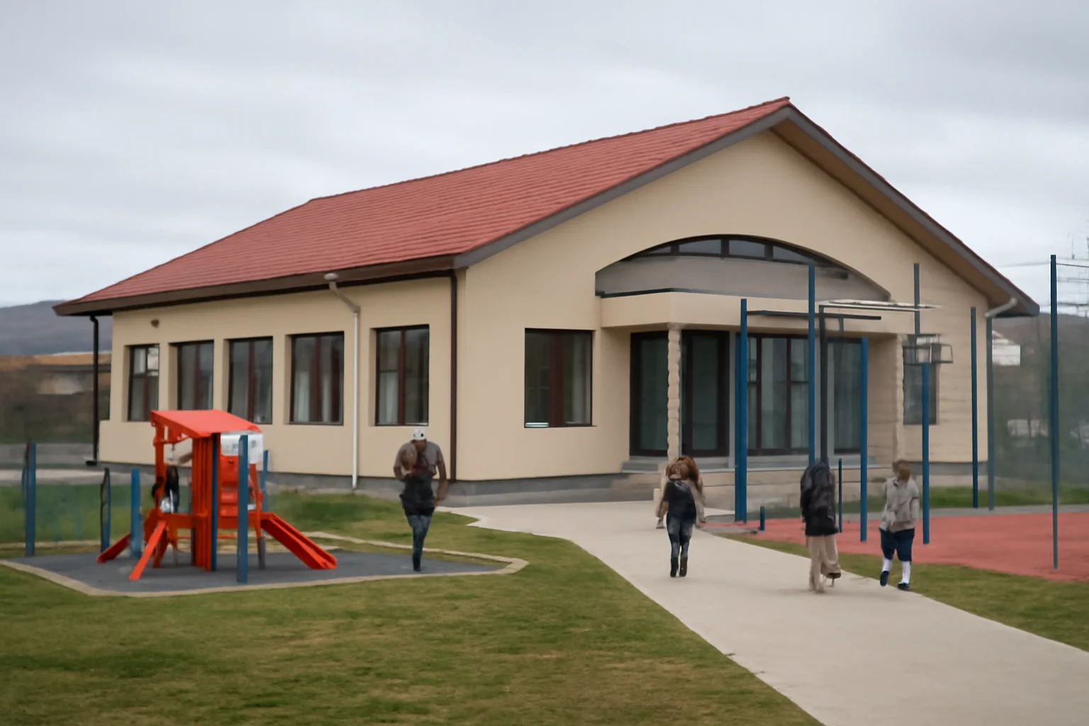 Centru multifuncțional pentru copii la Urzica, proiect european anunțat de autorități din Slatina și Olt