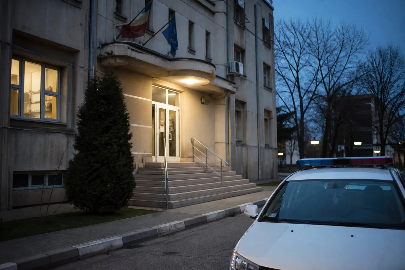 Minor de 17 ani din Grădinari, reținut 24 de ore pentru tentativă la tâlhărie în Slatina